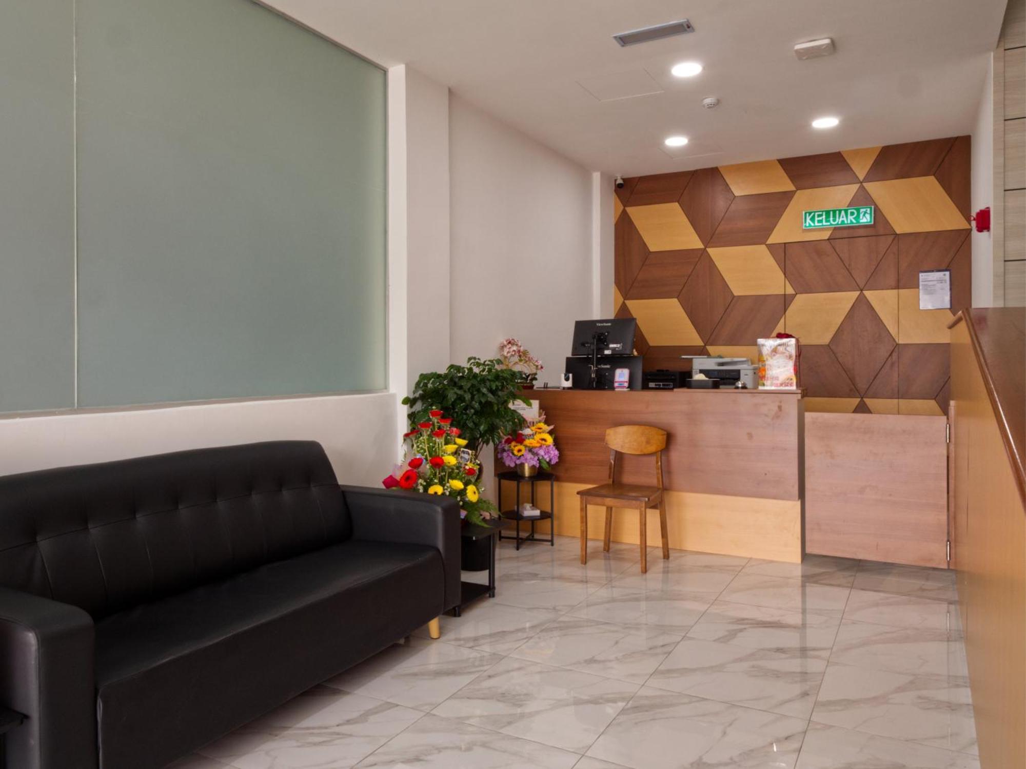 Weiss Hotels Kepong Baru Kampong Jawa Tengah ภายนอก รูปภาพ