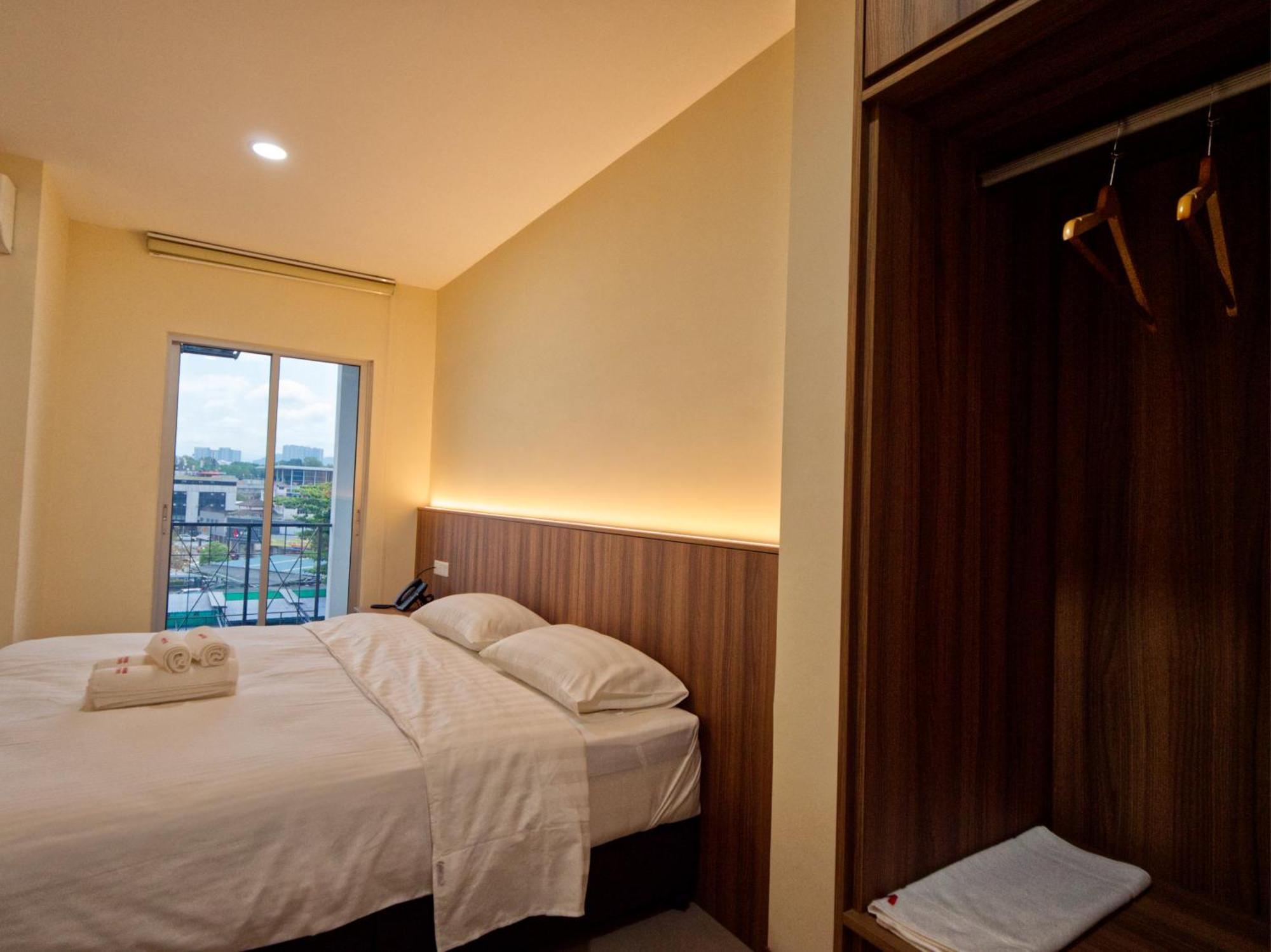 Weiss Hotels Kepong Baru Kampong Jawa Tengah ห้อง รูปภาพ