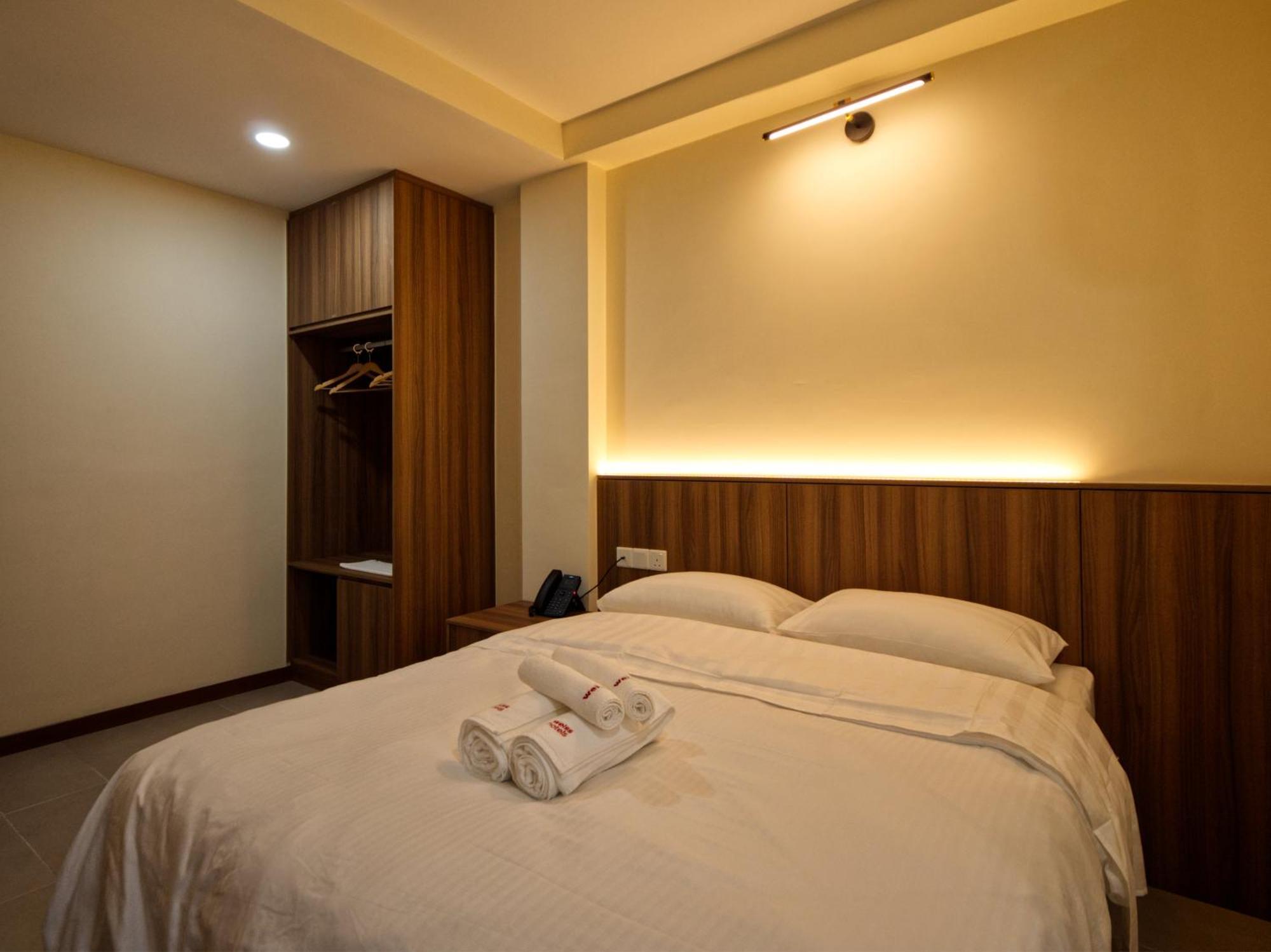 Weiss Hotels Kepong Baru Kampong Jawa Tengah ภายนอก รูปภาพ