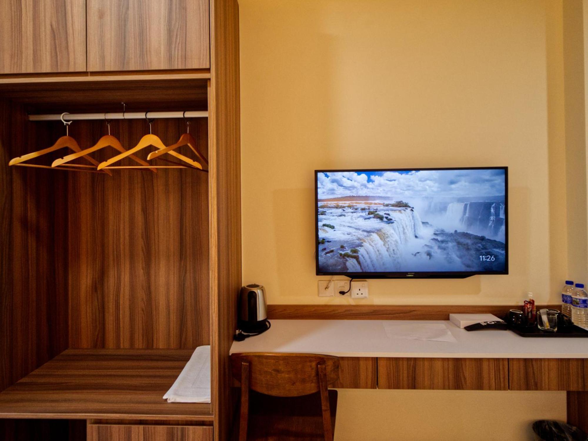 Weiss Hotels Kepong Baru Kampong Jawa Tengah ห้อง รูปภาพ